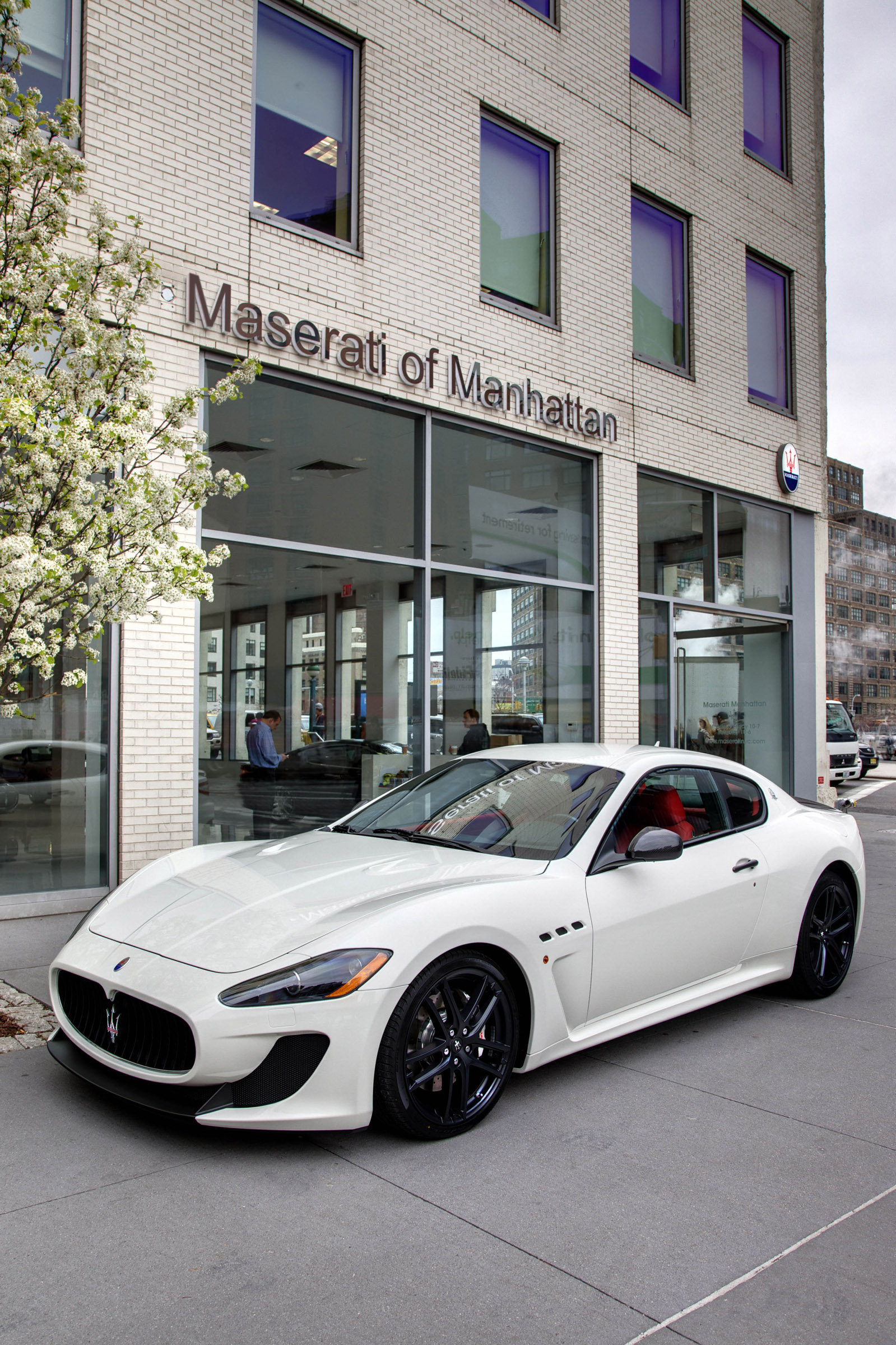 Maserati GranTurismo MC Manhattan
