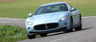 Maserati GranTurismo S Automatic (2010) - picture 12 of 40