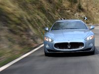 Maserati GranTurismo S Automatic (2010) - picture 35 of 40