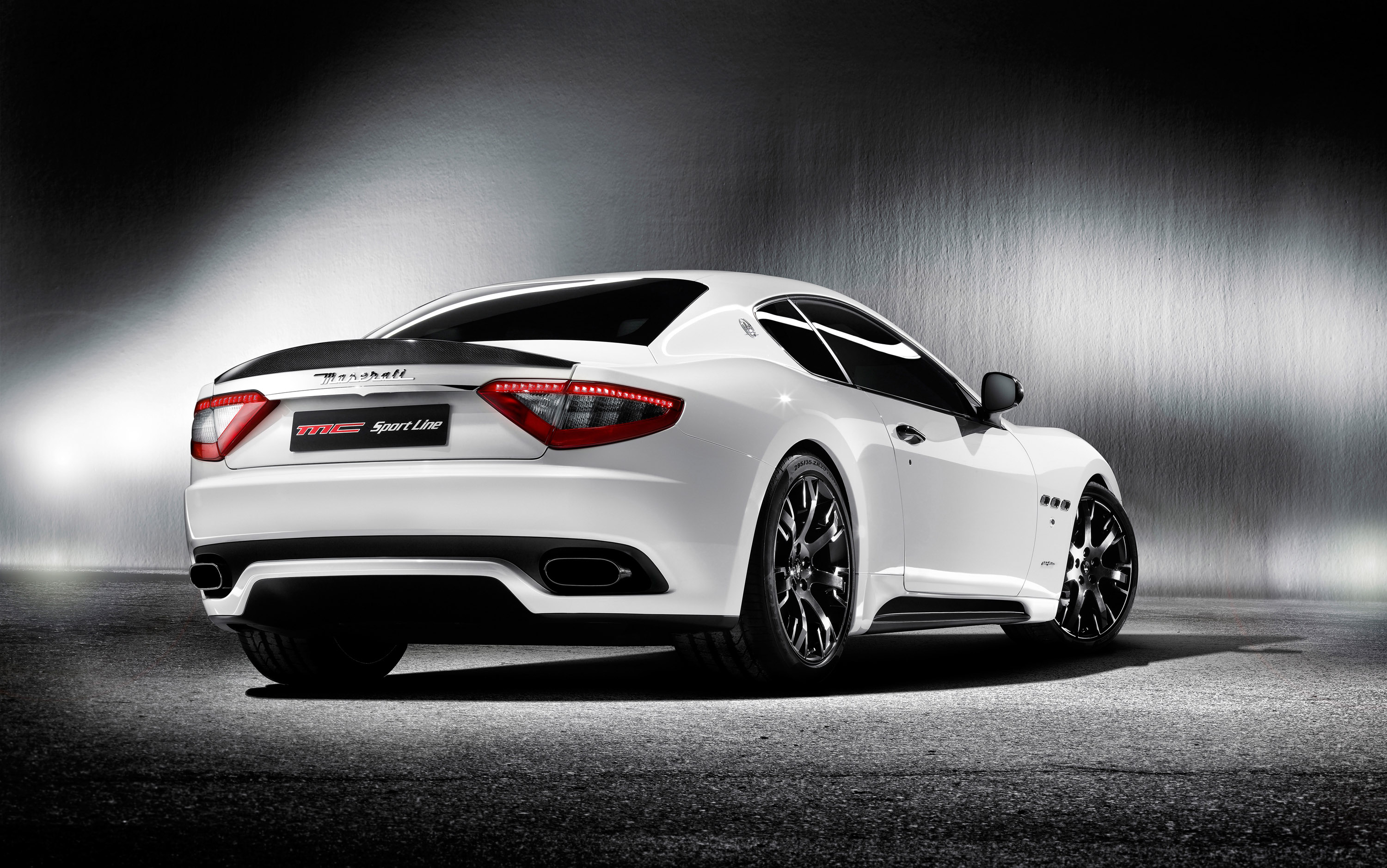 File:Maserati GranTurismo S MC Sport Line - Flickr - Alexandre