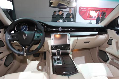 Maserati Quattroporte Detroit (2013) - picture 8 of 8