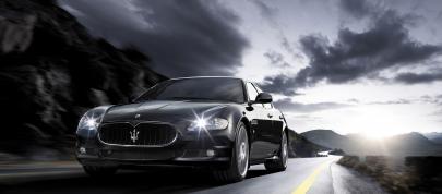 Maserati Quattroporte Sport GT S (2010) - picture 4 of 10