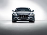 Maserati Quattroporte (2009) - picture 1 of 3