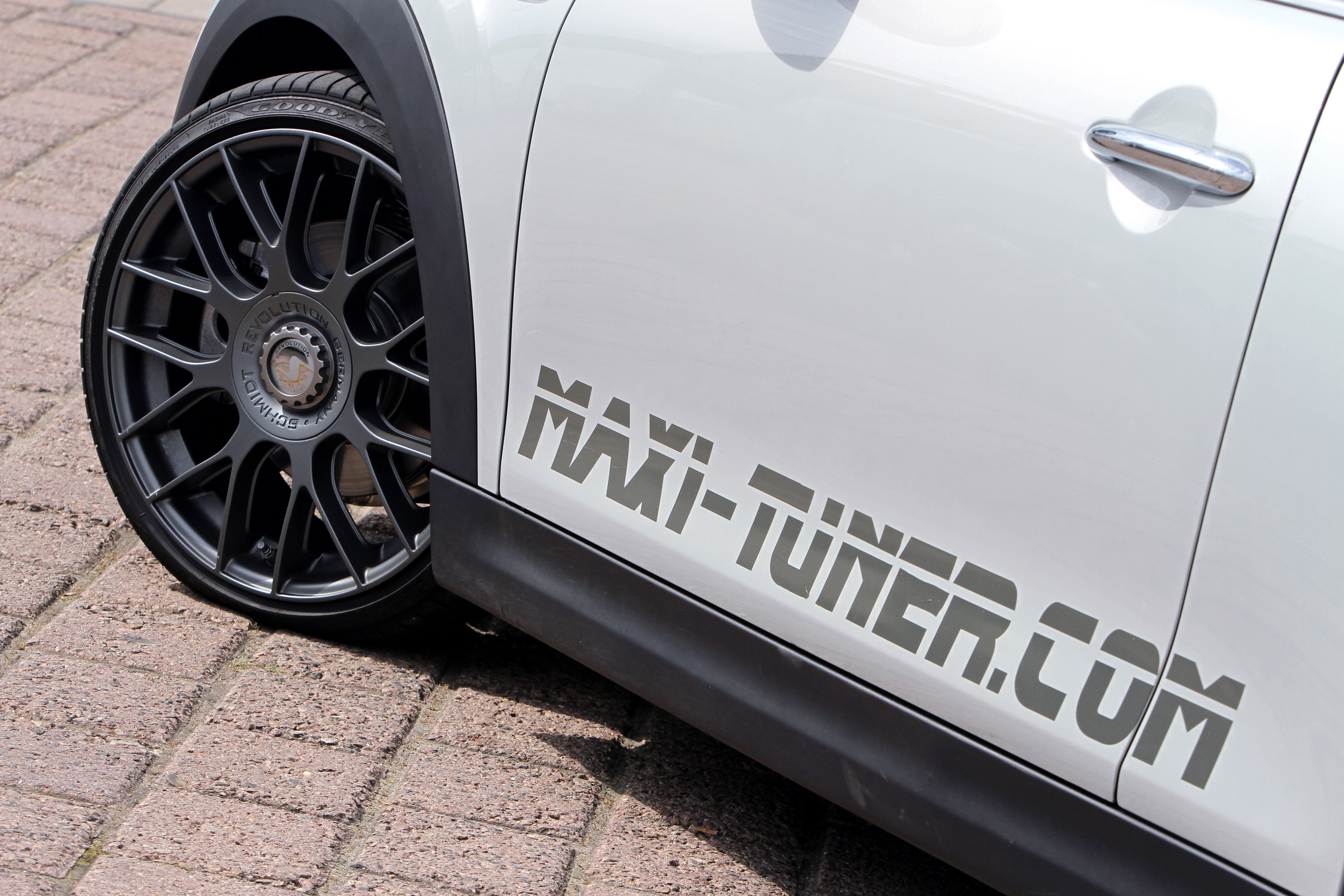 Maxi-Tuner MINI Cooper S F56