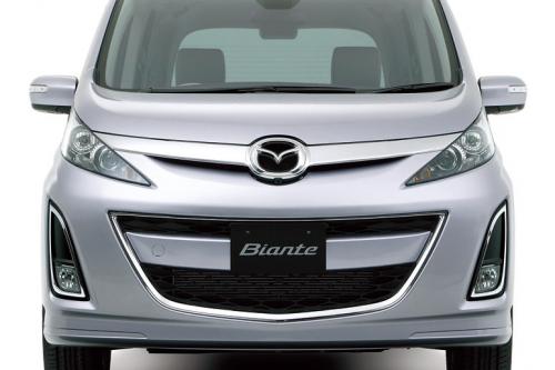 Mazda Biante Minivan (2008) - picture 8 of 12