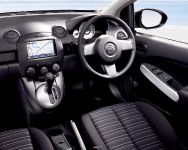 Mazda Demio (2009) - picture 2 of 4