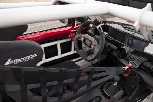 Mazda Global MX-5 Cup Racecar (2014) - picture 17 of 25