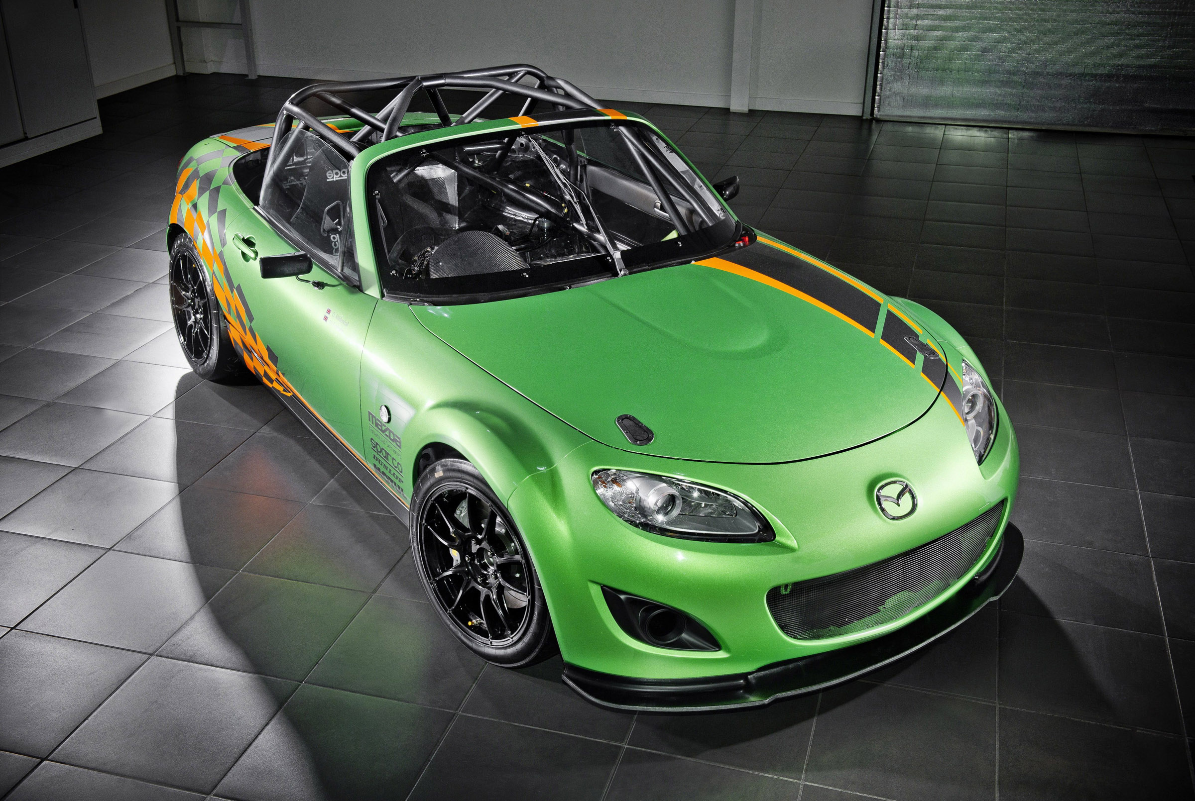 Mazda MX-5 GT Race Car