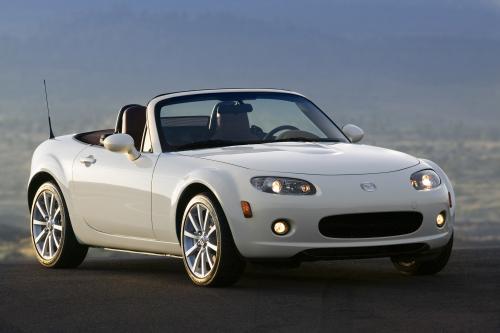 Mazda MX-5 Miata (2008) - picture 1 of 14