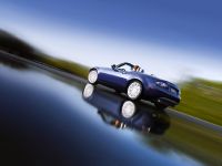 Mazda MX-5 Miata (2008) - picture 5 of 14