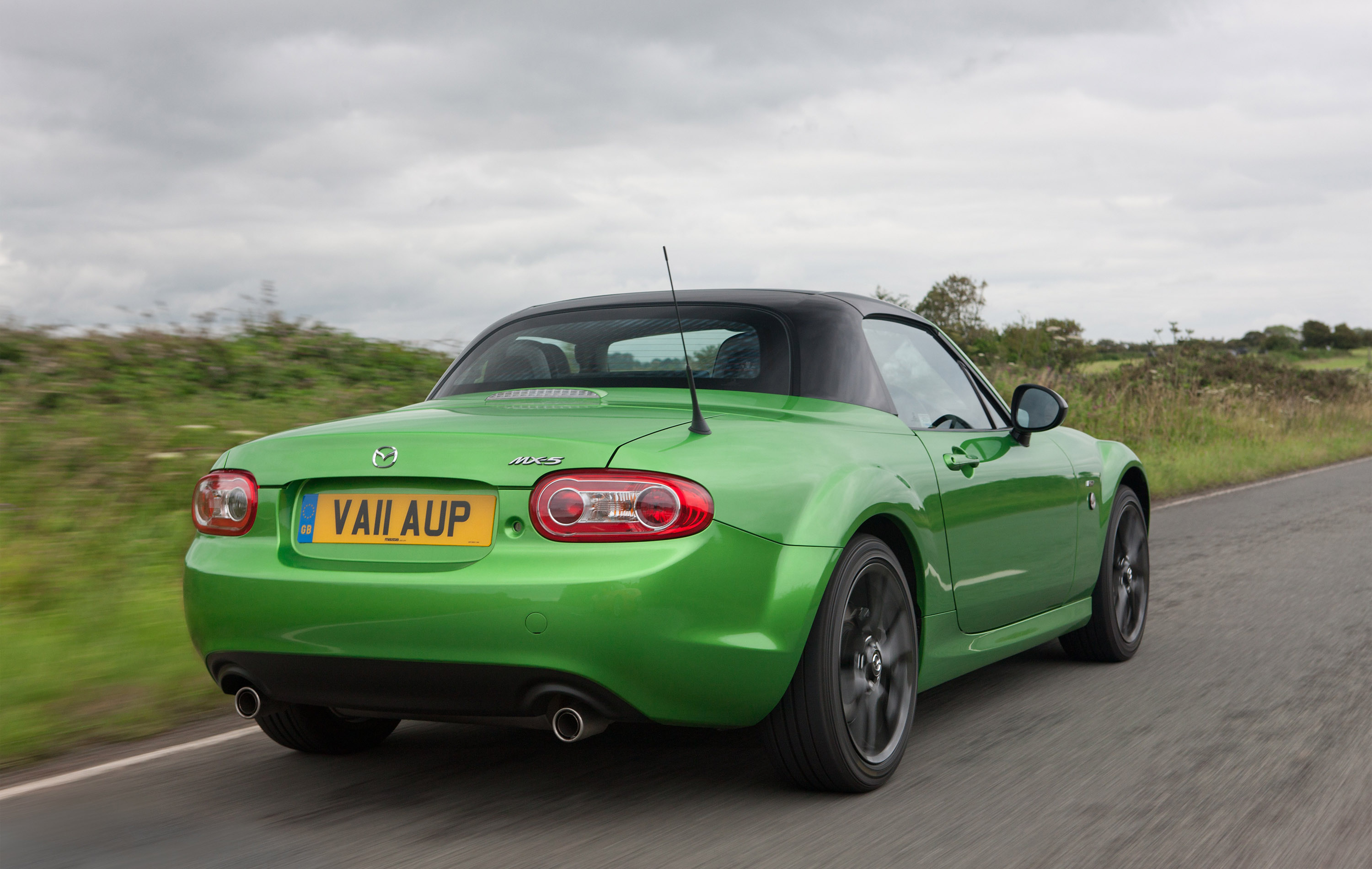 Mazda MX-5 Sport Black Limited Edition Roadster Coupe