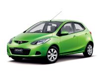 Mazda Refined Demio (2009) - picture 1 of 8