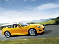Mazda Roadster RS (2009) - picture 2 of 3