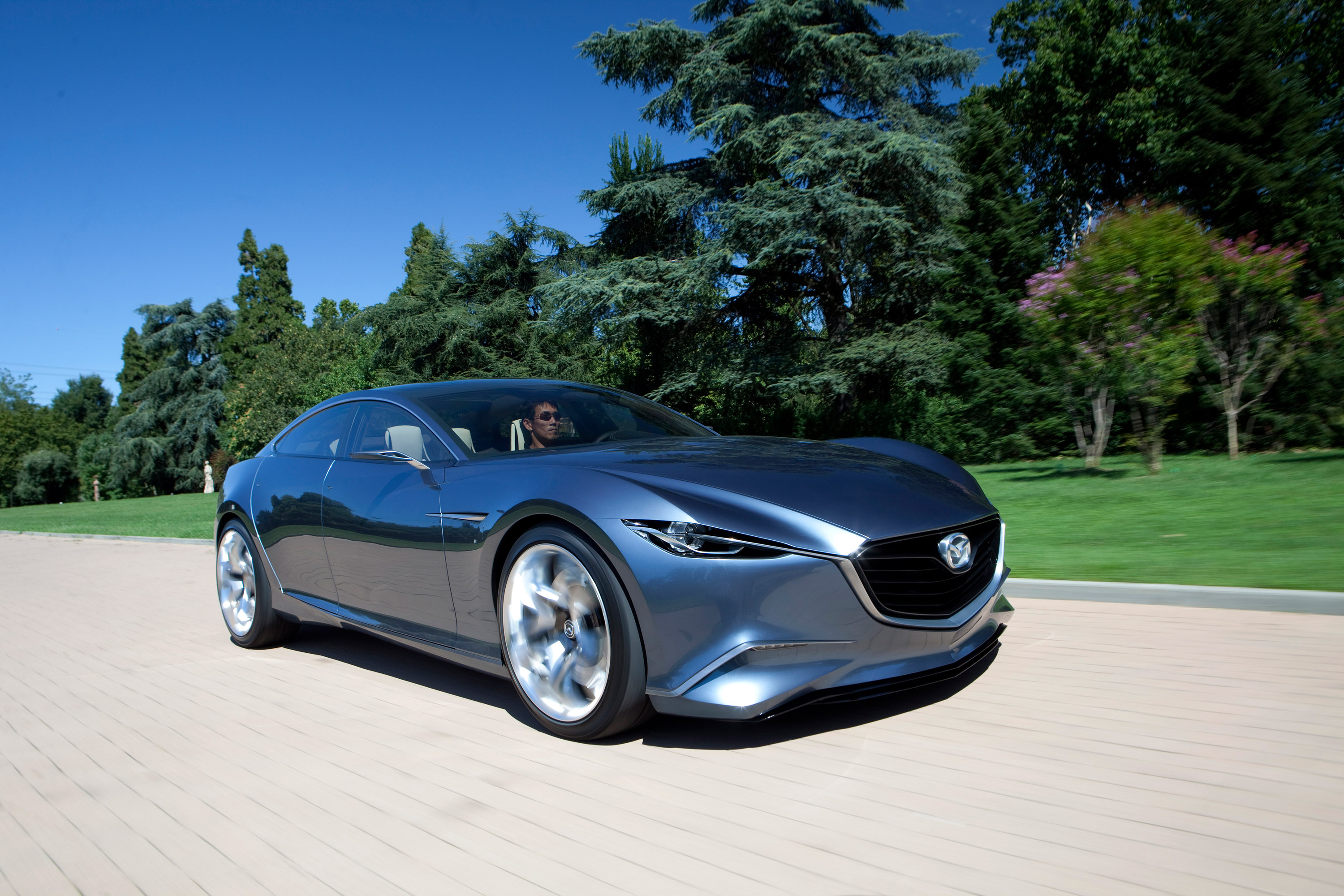 Три новые машины. Мазда 6 Шинари. Mazda Shinari Concept 2010. Мазда Шинари 2019. Mazda Shinari Concept.