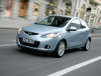 Mazda2 Three-Door and Diesel (2008) - picture 6 of 12