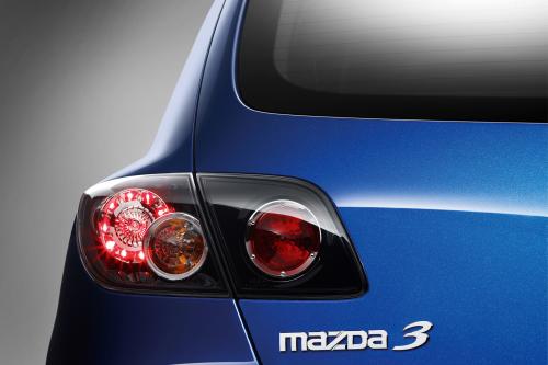 Mazda3 (2009) - picture 8 of 12