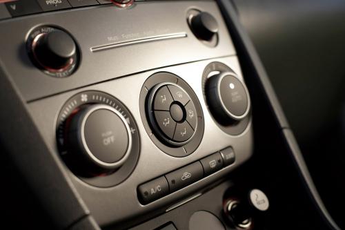 Mazda3 (2009) - picture 9 of 12