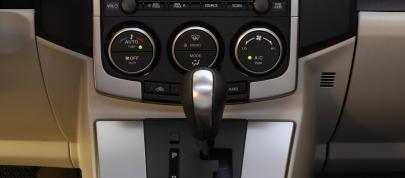 Mazda5 (2008) - picture 15 of 16