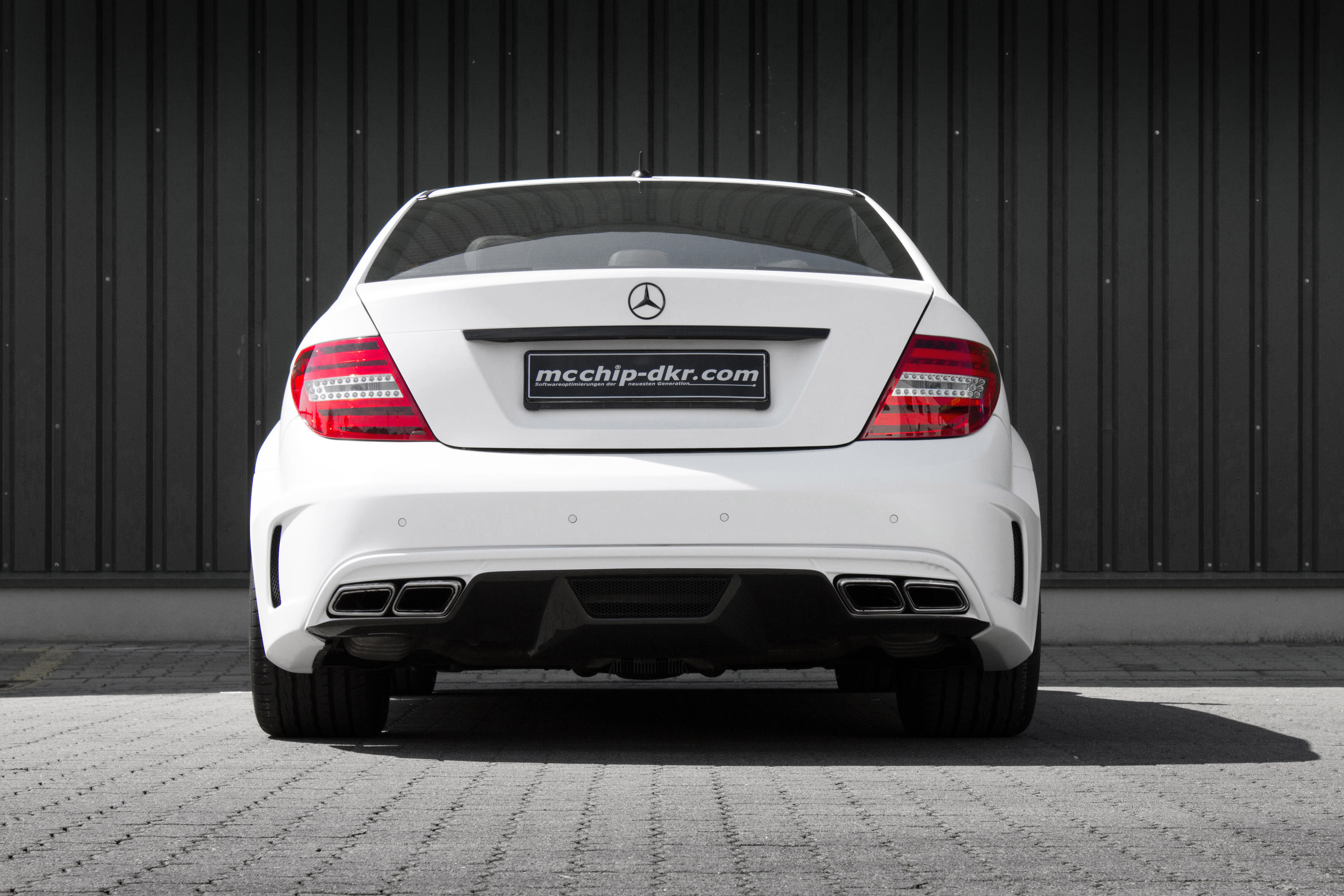 McChip-DKR mc8xx Mercedes-Benz C63 AMG