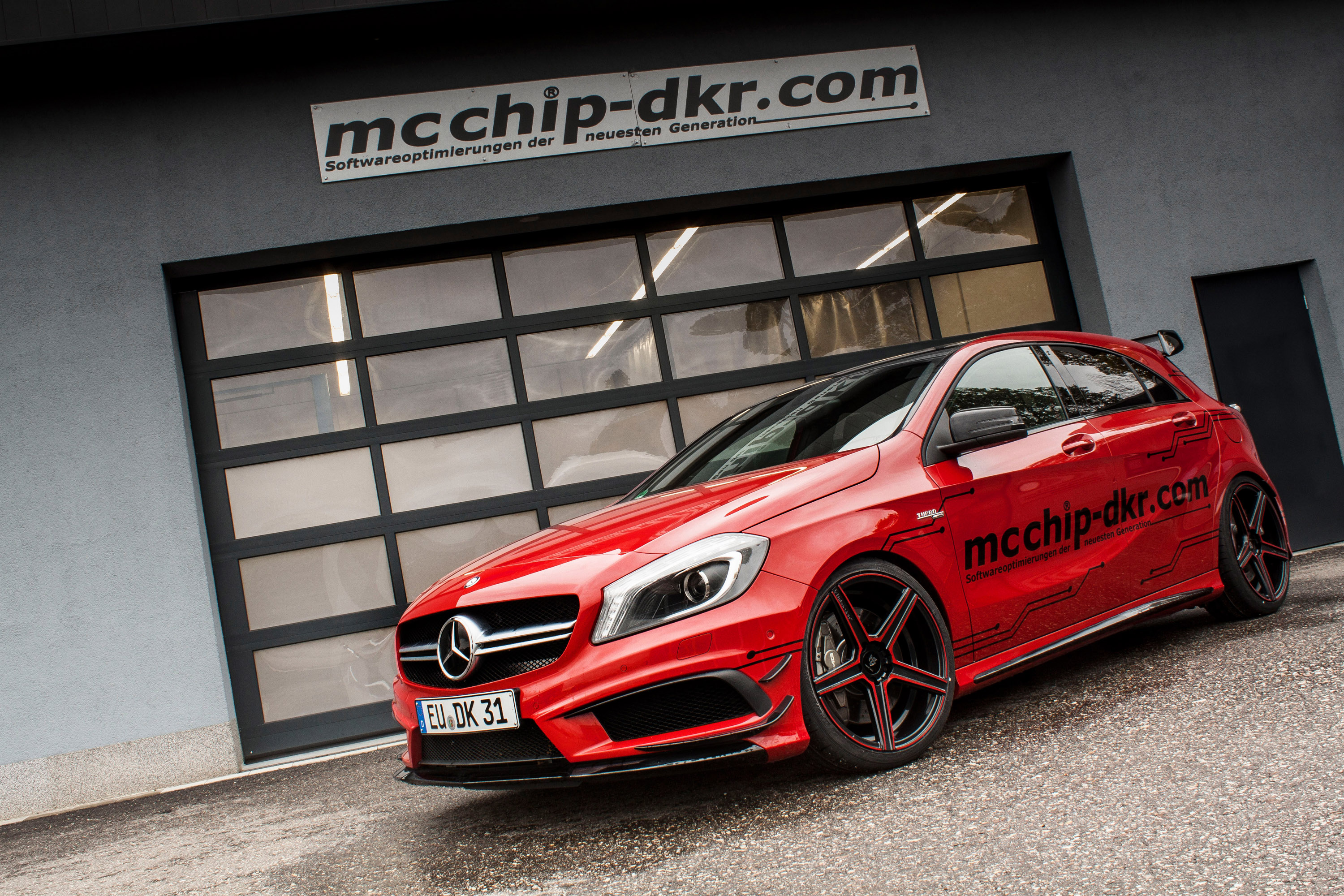 MCCHIP-DKR Mercedes-Benz A45 AMG