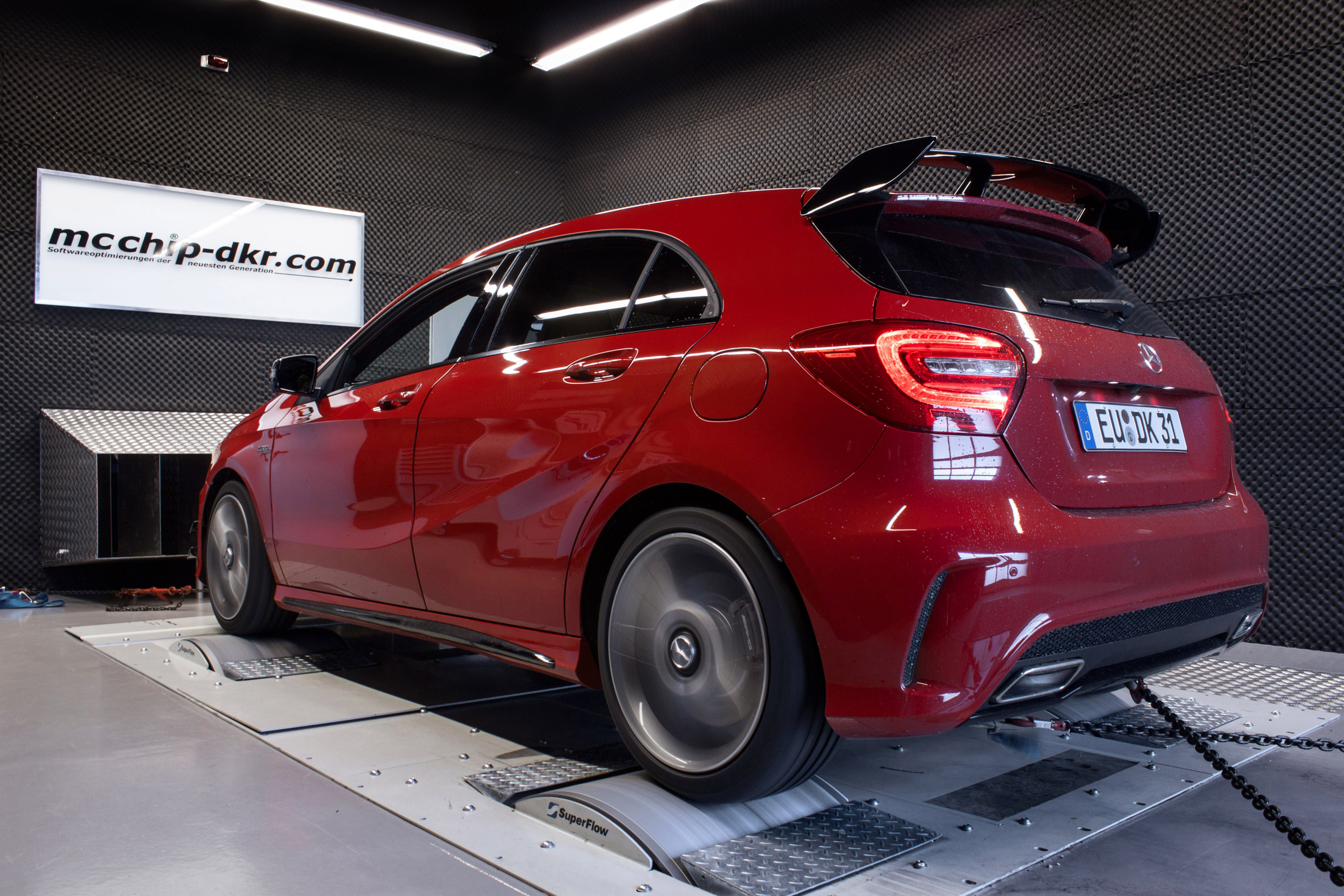 MCCHIP-DKR Mercedes-Benz A45 AMG