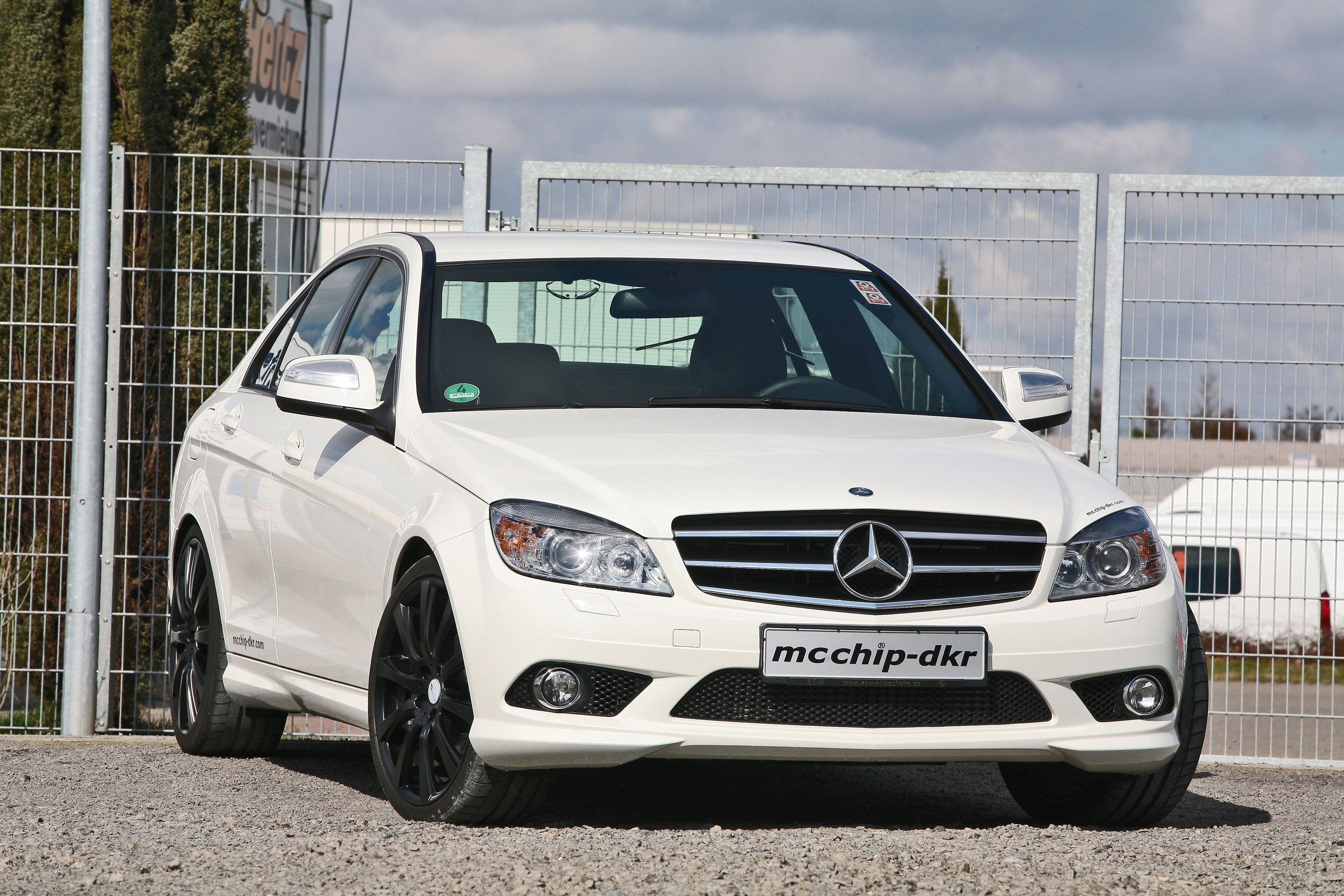 mcchip-dkr Mercedes-Benz C-Class White-Series