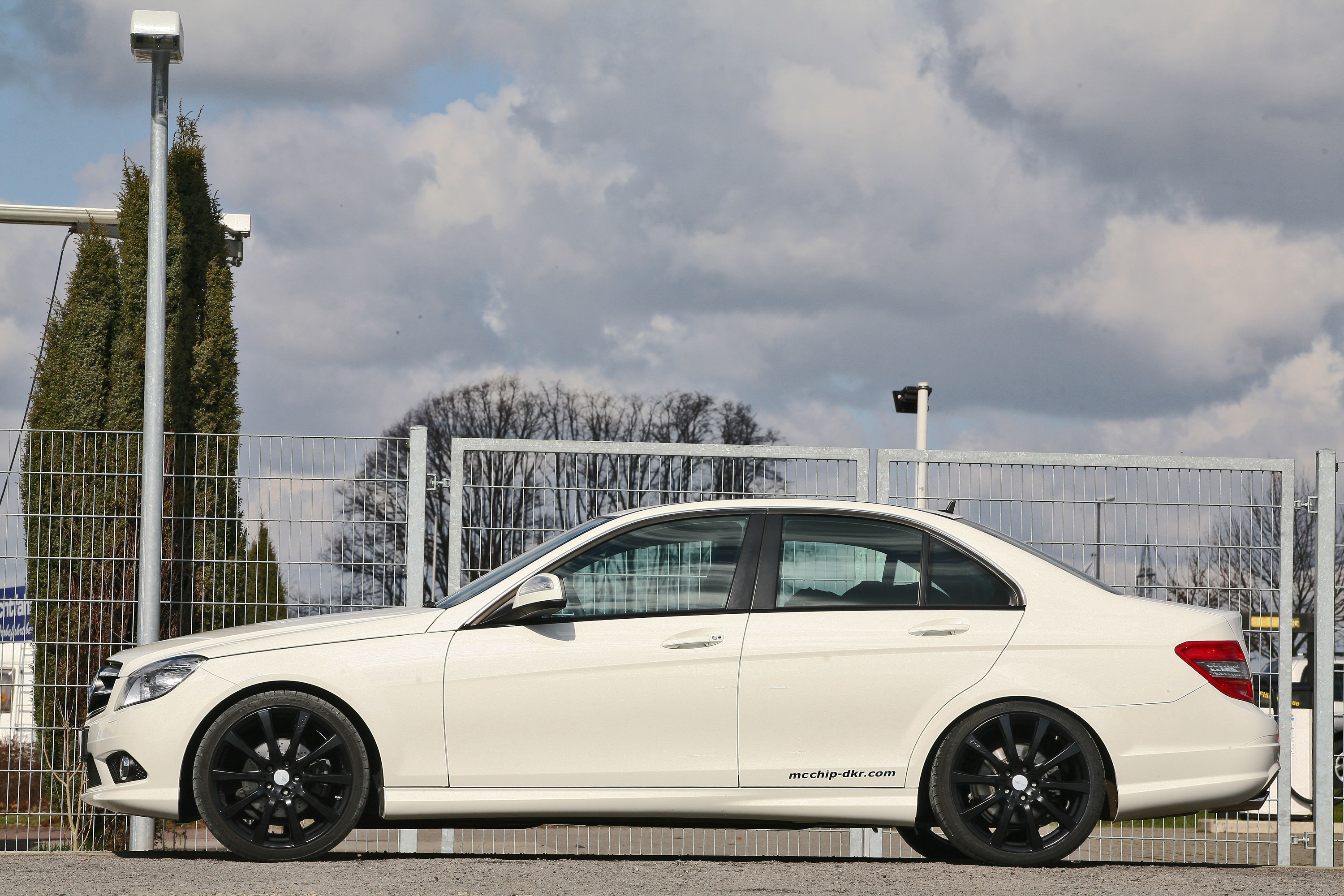 mcchip-dkr Mercedes-Benz C-Class White-Series