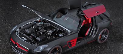 Mcchip-Dkr Mercedes-Benz SLS 63 AMG MC700 (2013) - picture 15 of 15