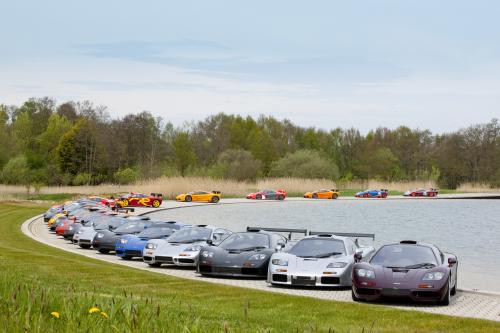 McLaren F1 Range (2010) - picture 1 of 9