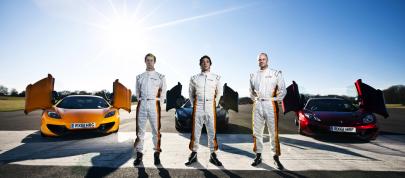 McLaren MP4-12C GT3 at the race track (2012) - picture 7 of 7