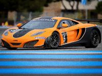 McLaren MP4-12C GT3 at the race track (2012) - picture 3 of 7