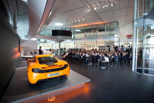 McLaren MP4-12C GT3 Conference (2011) - picture 16 of 26