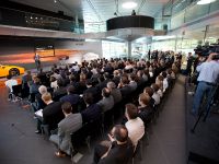 McLaren MP4-12C GT3 Conference (2011) - picture 14 of 26