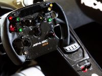 McLaren MP4-12C GT3 (2011) - picture 14 of 36