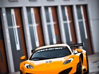 McLaren MP4-12C GT3 (2011) - picture 21 of 36