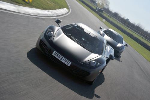 McLaren MP4-12C (2011) - picture 9 of 10