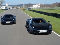 McLaren MP4-12C (2011) - picture 8 of 10