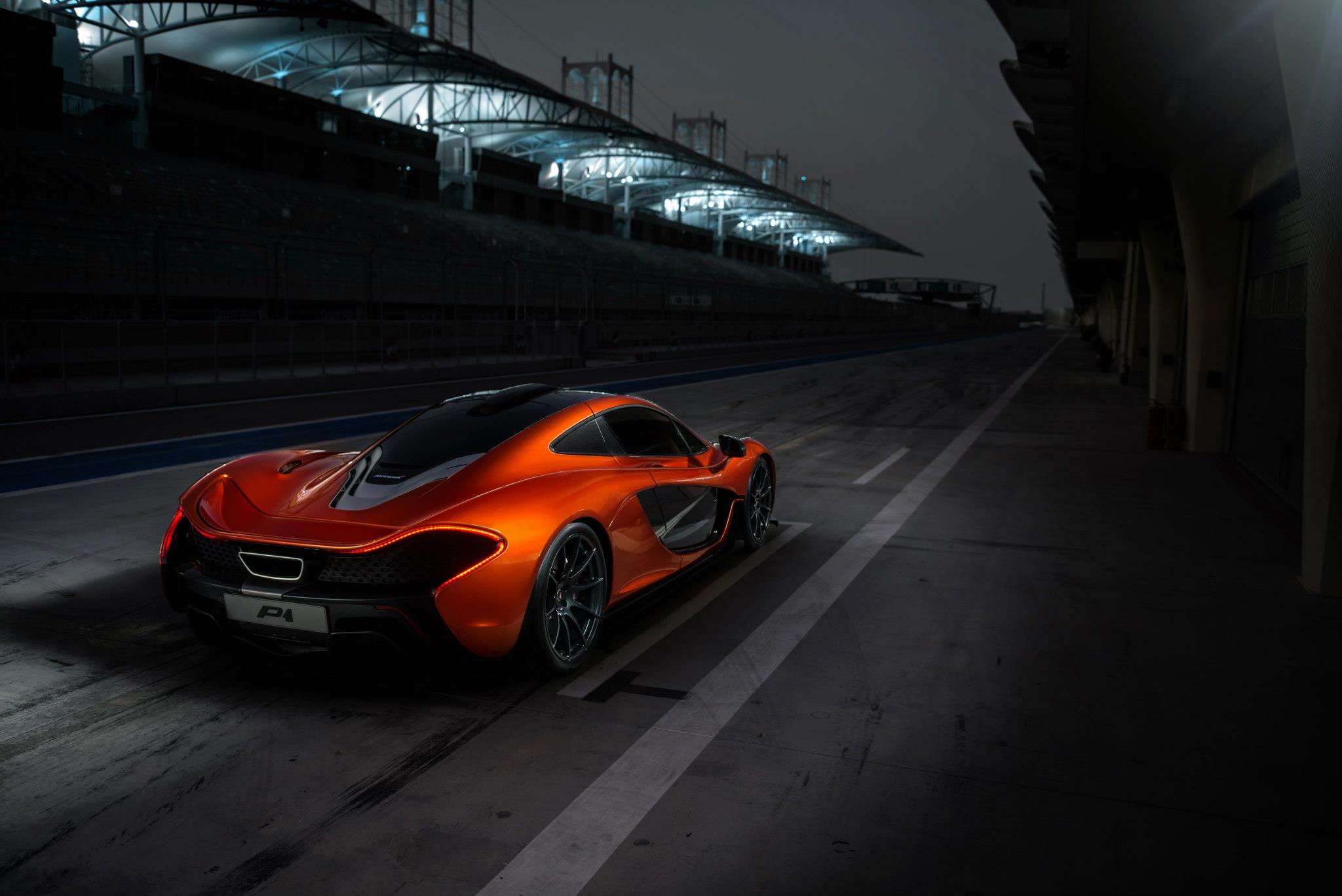 McLaren P1 in Bahrain