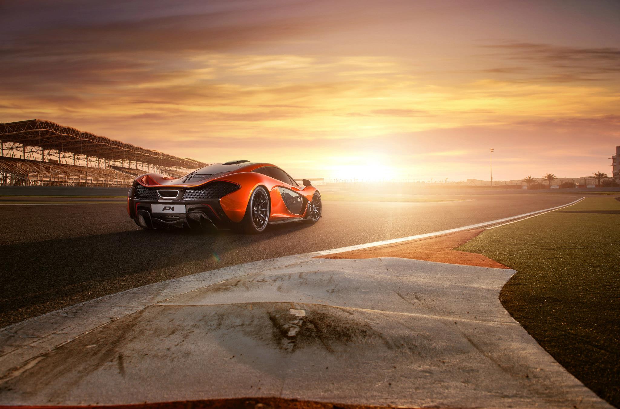 McLaren P1 in Bahrain