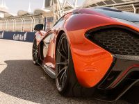 McLaren P1 in Bahrain (2013) - picture 10 of 10