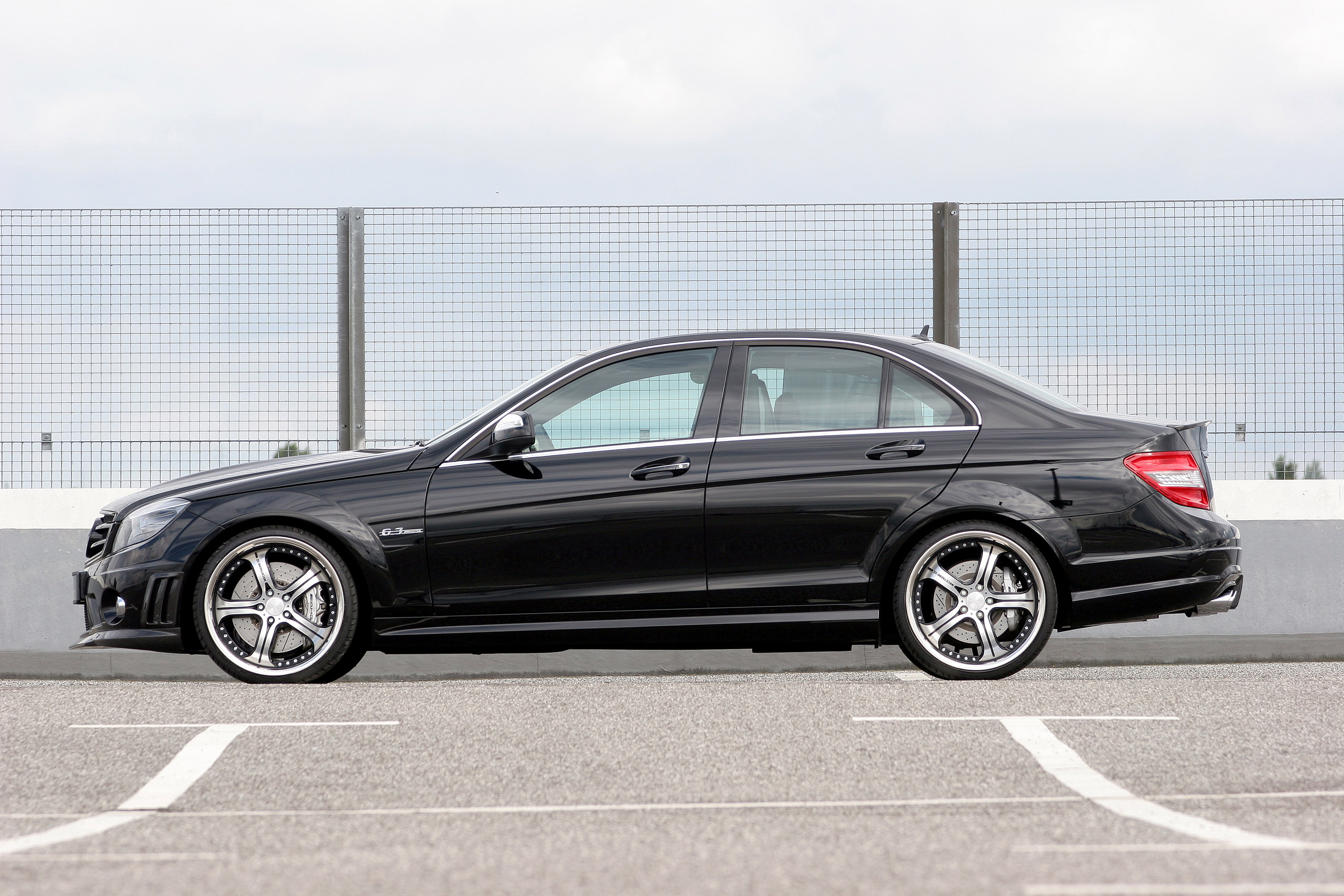 MEC Design Mercedes-Benz C63 AMG