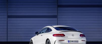 Mercedes-AMG C 43 4MATIC Coupé (2016) - picture 7 of 12