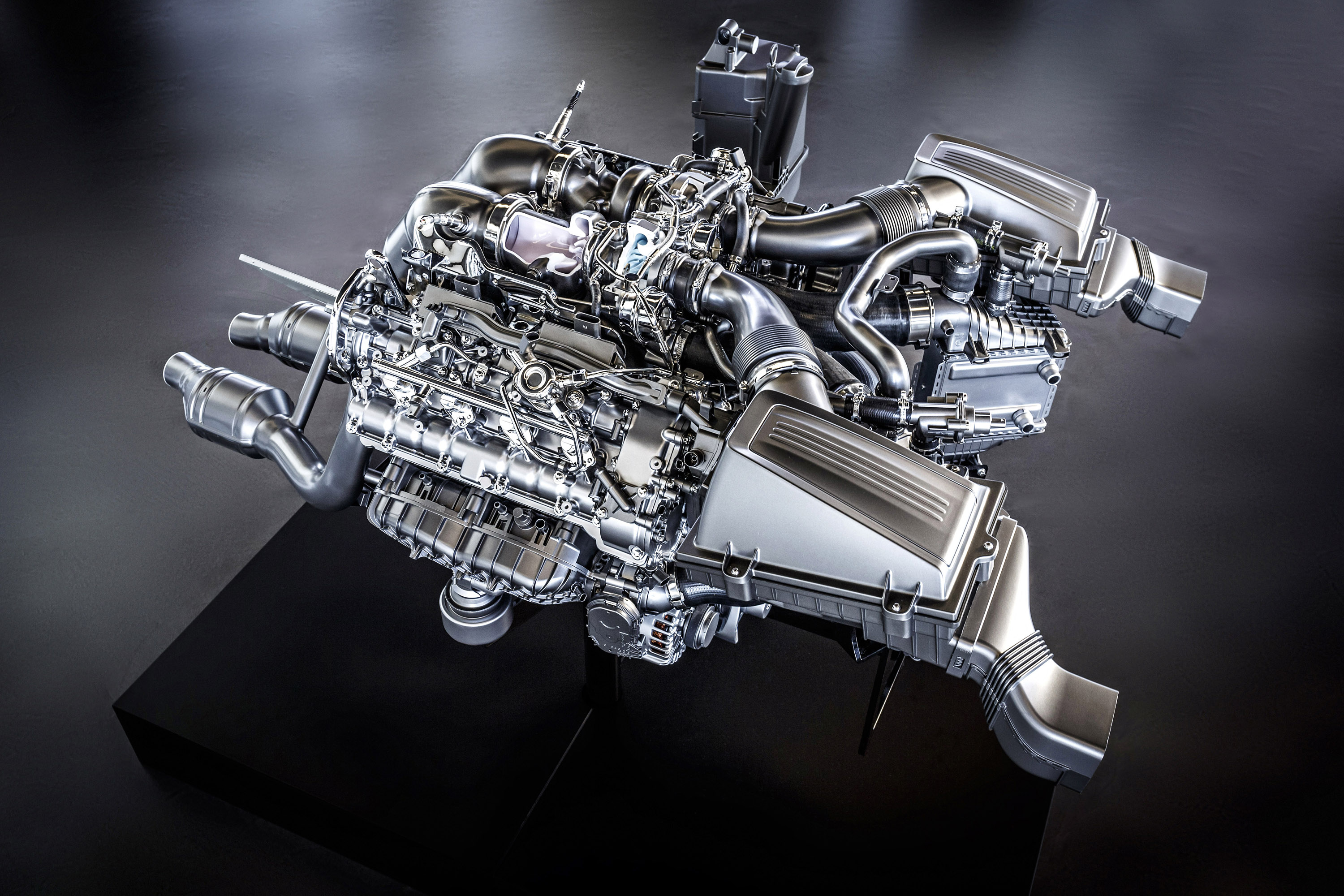 Mercedes-Benz AMG 4.0 liter V8 Bi-Turbo