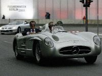 Mercedes-Benz and Fashion (2008) - picture 10 of 16
