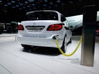 Mercedes-Benz B-Class E-CELL Plus Concept Geneva (2012) - picture 6 of 6