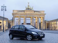 Mercedes-Benz B-Class (2009) - picture 6 of 6