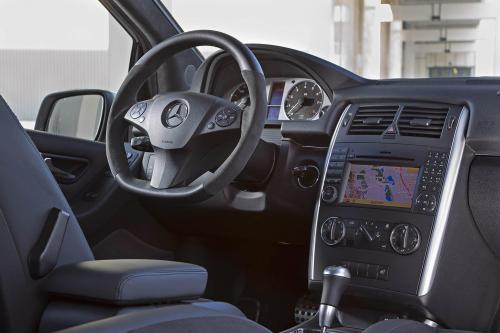 Mercedes-Benz B55 (2010) - picture 8 of 9