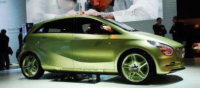 Mercedes-Benz BlueZERO concept Detroit (2009) - picture 4 of 12