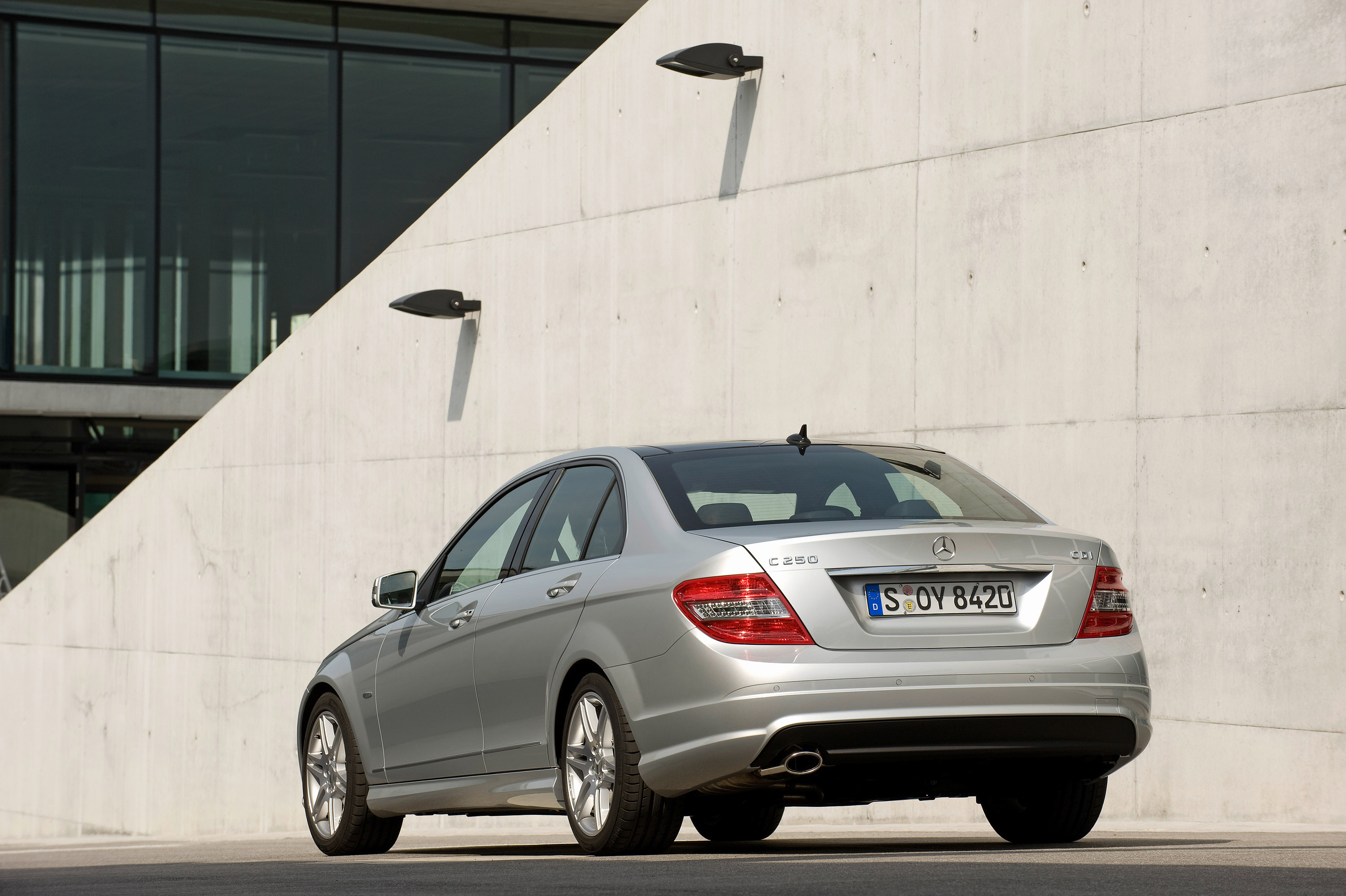 Mercedes-Benz C 250 CDI BlueEFFICIENCY