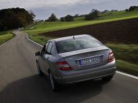 Mercedes-Benz C 350 CGI BlueEFFICIENCY (2009)